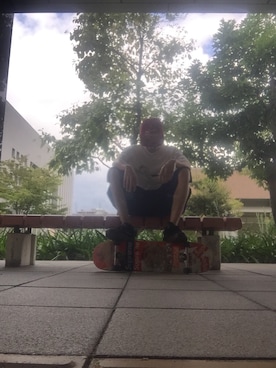 「REAL（リアル）のアイテム」を使った、🍁💩swipe💩🍁さん（メンズ・177cm）の夏コーディネート