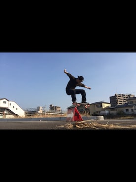 「palace」｜「アイテム（その他）」を使った、🍁💩swipe💩🍁さん（メンズ・177cm）の秋コーディネート