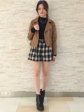 「へザー」｜「アイテム（ライダースジャケット）」を使った、sachiさん（レディース・154cm）の秋コーディネート