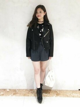 「バラ柄」｜「アイテム（ライダースジャケット）」を使った、sachiさん（レディース・154cm）の秋コーディネート