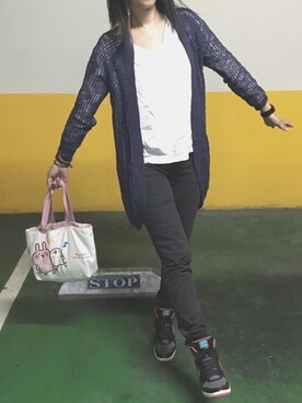 「ROXY（ロキシー）のアイテム（チェスターコート）」を使った、米多粒さん（レディース・160cm）の夏コーディネート