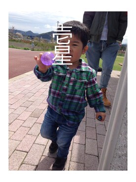 「ROSE BUD MINI（ローズ バッド ミニ）のアイテム」を使った、MIKAYOさん（キッズ・90cm）の春コーディネート