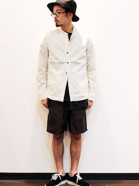 「膝上ショーツ」｜nakajiさん（メンズ・168cm）の春コーディネート