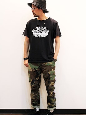 カーゴパンツを使った サイケデリック のメンズ人気ファッションコーディネート Wear