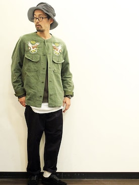 「ink（インク）のアイテム（ミリタリージャケット）」を使った、nakajiさん（メンズ・168cm）の春コーディネート