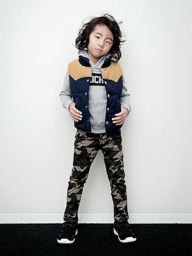 「アイテム（パーカー）」を使った、BRANSHESさん（キッズ・110cm）の秋コーディネート