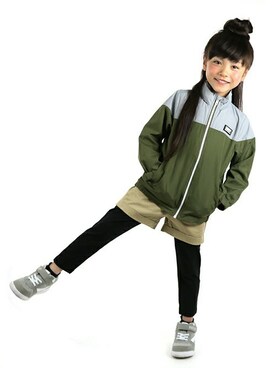 「RADCHAP（ラッドチャップ）のアイテム（レッグウェア）」を使った、BRANSHESさん（キッズ・107cm）の秋コーディネート