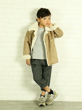 「kids」｜「アイテム（ムートンコート）」を使った、BRANSHESさん（キッズ・107cm）の秋コーディネート
