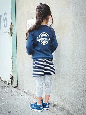 「RADCHAP（ラッドチャップ）のアイテム（レッグウェア）」を使った、BRANSHESさん（キッズ・112cm）の秋コーディネート