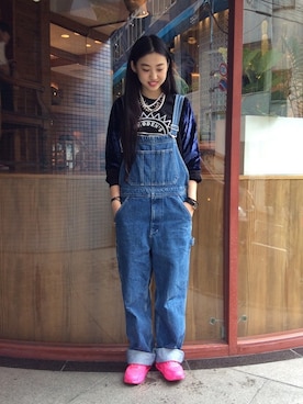 岡本彩さんのコーディネート