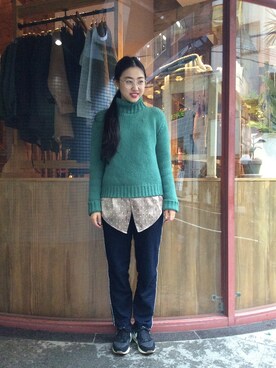 岡本彩さんのコーディネート