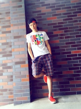 「DGK（ディージーケー）のアイテム（帽子）」を使った、橋本 侑哉さん（メンズ・173cm）の夏コーディネート