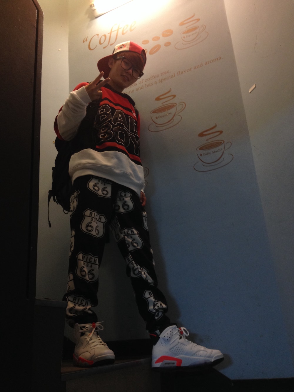 「JOYRICH、AIR JORDAN、JOY RICH 、BADBOY、패션」｜「JOYRICHのBad Boy Athletic Crew（スウェット、その他）」を使った、후지몬さん（メンズ・160cm）の春コーディネートの1枚目の写真