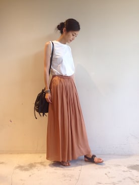 BEAUTY&YOUTH オフィススタッフ 01さん（レディース・164cm）の夏コーディネート