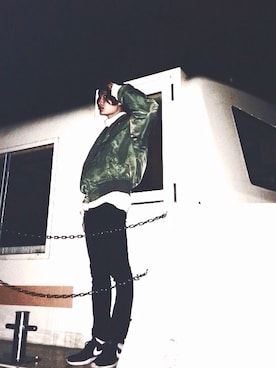 「streetsnap」｜「アイテム（ブルゾン）」を使った、horiyudahiさん（メンズ・175cm）の冬コーディネート