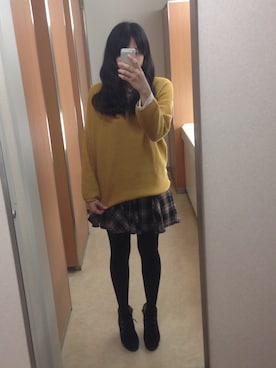 「マスタード」｜「アイテム（ブーティ）」を使った、tomato.さん（レディース・164cm）の冬コーディネート