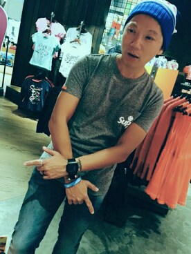 「SuperDry（スーパードライ）のアイテム（帽子）」を使った、KP 郭さん（メンズ・170cm）の秋コーディネート