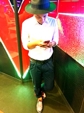 「5cm（ファイブシーエム）のアイテム（パンツ）」を使った、WaWa Chouさん（メンズ・165cm）の冬コーディネート