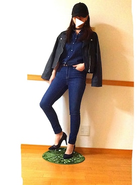 「AZUL by moussy（アズールバイマウジー）のSkinny Denim（デニムパンツ、ブルー系）」を使った、mii( ´ ▽ ` )さん（レディース・158cm）の秋コーディネート