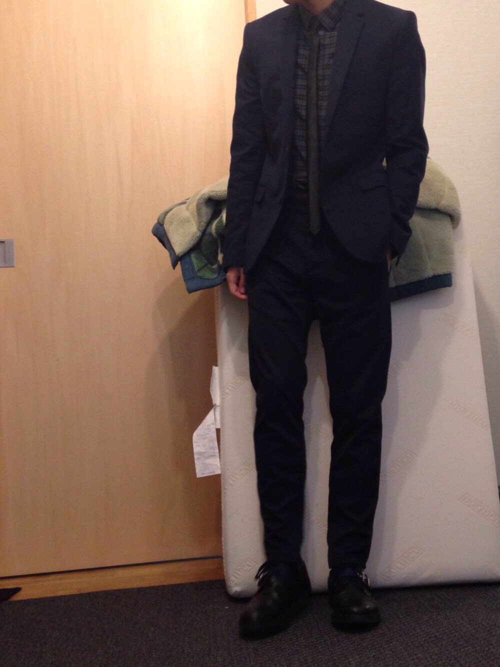 「Dior hommeのアイテム（シャツ/ブラウス、グレー系）」を使った、Takuto  Kobayashiさん（メンズ・165cm）の夏コーディネートの1枚目の写真
