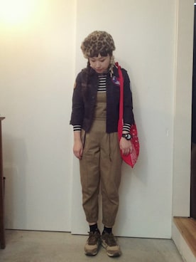 「ワッペン」｜「アイテム（オールインワン・サロペット）」を使った、CA★RIさん（レディース・163cm）の冬コーディネート