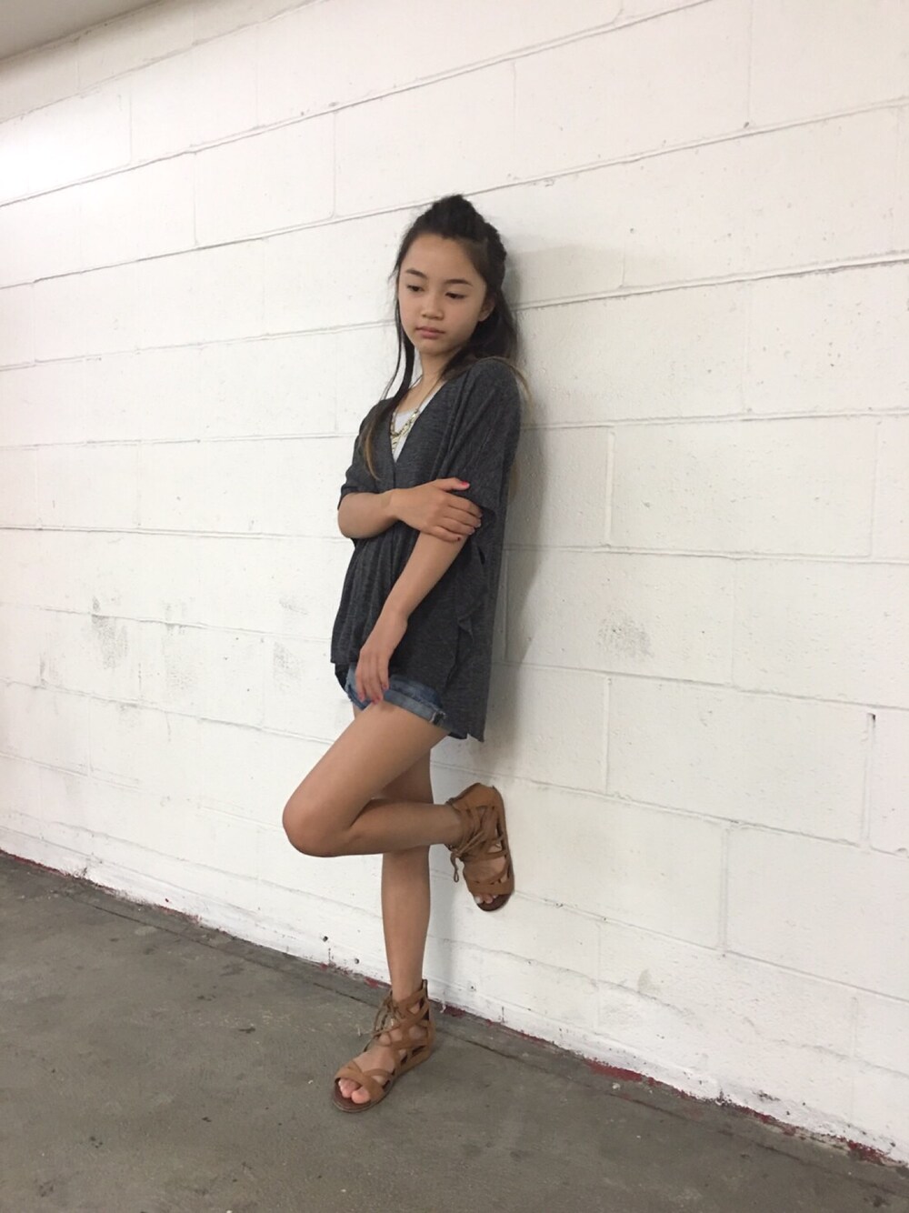 「FOREVER 21のアイテム（Tシャツ/カットソー、ブラック系）」を使った、puppyloveMさん（キッズ・142cm）の夏コーディネートの1枚目の写真