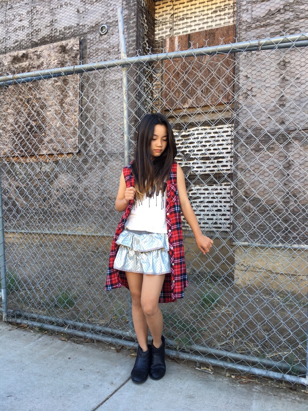 「ootd、pattern、girly、Cute、skirts」｜「H&Mのアイテム（シャツ/ブラウス、ホワイト系）」を使った、puppyloveMさん（キッズ・142cm）の秋コーディネートの1枚目の写真