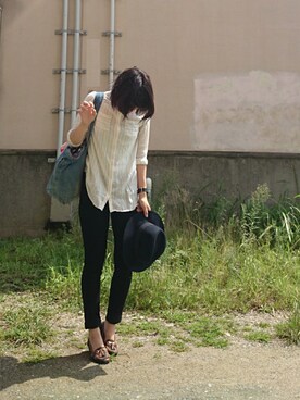 「アイテム（モカシン/デッキシューズ、グリーン系）」を使った、kimuさん（レディース・164cm）の秋コーディネート