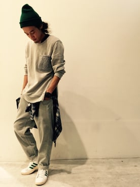 「スエット」｜伊宝田優真さん（メンズ・175cm）の秋コーディネート