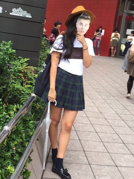 「Abercrombie&Fitch（アバークロンビーアンドフィッチ）のアイテム（バッグ）」を使った、Amiさん（レディース・162cm）の秋コーディネート