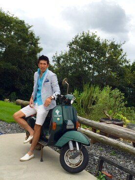 「GOSTAR DE FUGA（ゴスタール ジフーガ）のアイテム（その他シューズ）」を使った、Tokuさん（メンズ・178cm）の秋コーディネート