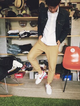 「DELICIOUS（デリシャス）のアイテム（トップス）」を使った、ASさん（メンズ・170cm）の秋コーディネート