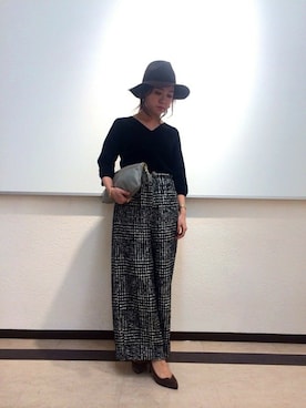 「Rouge vif（ルージュヴィフ）のコンパクトニットVネック（ニット/セーター）」を使った、柴田さん（レディース・158cm）の冬コーディネート