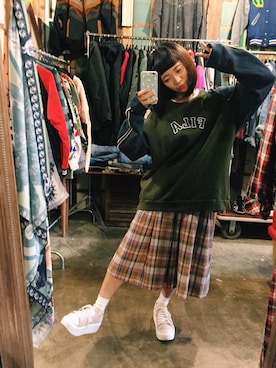 「working style」｜「アイテム（スウェット）」を使った、Yuly🐼さん（レディース・158cm）の秋コーディネート
