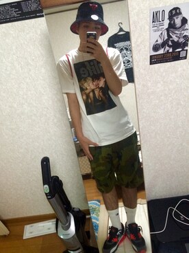 「STUSSY（ステューシー）のアイテム（その他パンツ、グリーン系）」を使った、naokiさん（メンズ・180cm）の春コーディネート