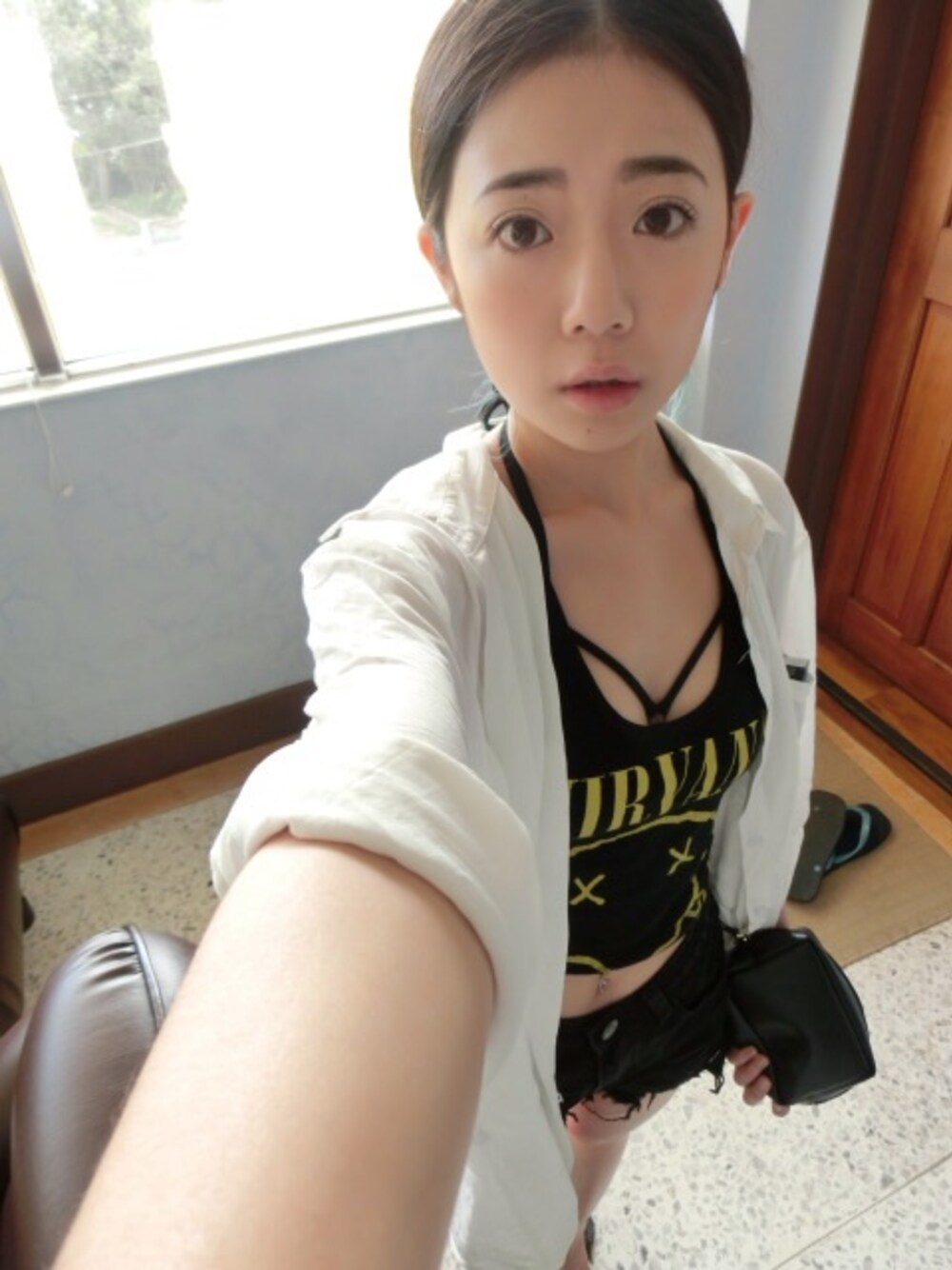 「FOREVER 21のアイテム（Tシャツ/カットソー、ブラック系）」を使った、簡潔さん（レディース・163cm）の夏コーディネートの1枚目の写真