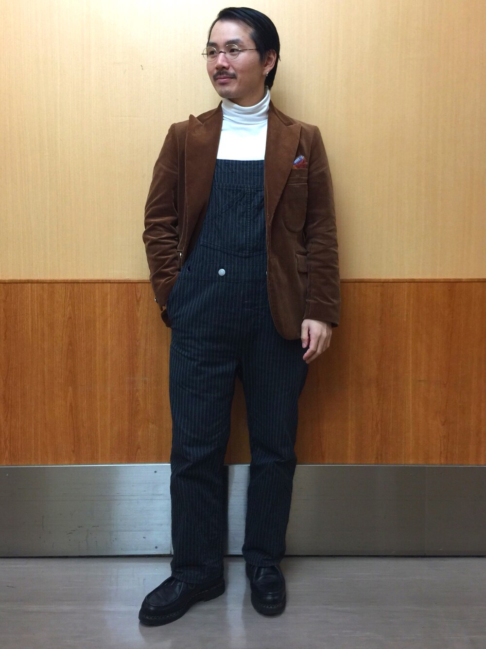 「united arrows、unitedarrowsandsons、#ユナイテッドアローズ、ユナイテッドアローズ＆サンズ、大宮、ファッション、メンズ」｜「Parabootの＜Paraboot（パラブーツ）＞ UA別注 GRAIN MILLY　Э（ブーツ、ブラック系）」を使った、Yu Sasugaさん（メンズ・165cm）の秋コーディネートの1枚目の写真