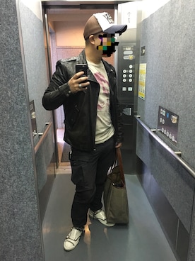 「メッシュキャップ」｜「アイテム（ライダースジャケット）」を使った、TOMOAKAさん（メンズ・171cm）の春コーディネート