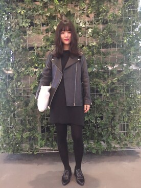 「ADAM ET ROPE'（アダムエロペ）のアイテム（ライダースジャケット）」を使った、manaさん（レディース・157cm）の秋コーディネート