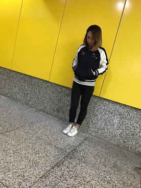 「Ne-net（ネネット）のアイテム（ノーカラージャケット）」を使った、徐小姐么さん（レディース・163cm）の秋コーディネート