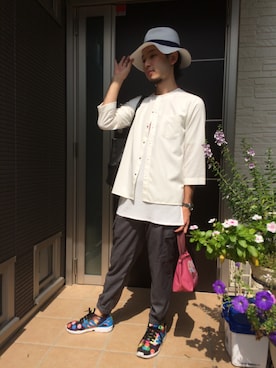 「グレーパンツ」｜ぼーりーさん（メンズ・178cm）の秋コーディネート