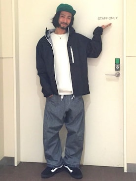 「MANASTASH（マナスタッシュ）のアイテム（マウンテンパーカー）」を使った、Junpei  Fukadaさん（メンズ・170cm）の春コーディネート