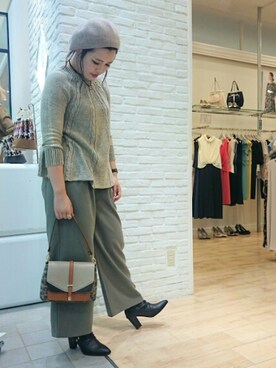 「boujeloud」｜「アイテム（アクセサリー）」を使った、Bou Jeloud博多ゆめタウンさん（レディース・167cm）の秋コーディネート