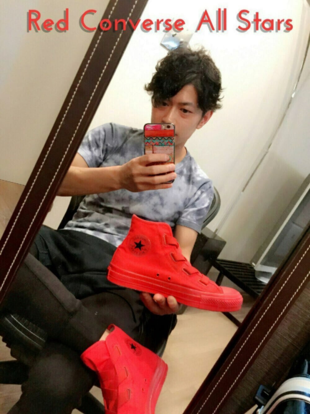 「夏、スニーカー、メンズスカート、黒スキニー、赤コンオールスターズ感謝祭、スカート無いからカーデでやってみた」｜「CIAOPANICのアイテム（Tシャツ/カットソー、その他）」を使った、薩摩さん（メンズ・167cm）の春コーディネートの1枚目の写真
