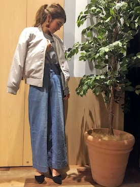 「Vネック」｜「アイテム（MA-1）」を使った、chiapiさん（レディース・157cm）の冬コーディネート