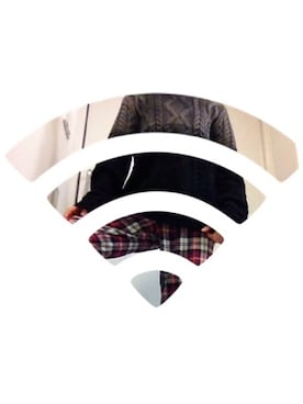 「アイテム（デニムパンツ、レッド系）」を使った、amiさん（レディース・154cm）の冬コーディネート