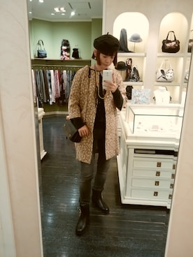 「H.P.FRANCE（アッシュペーフランス）のアイテム」を使った、mimioさん（レディース・163cm）の秋コーディネート