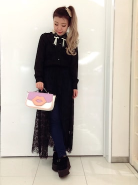 「Honey Salon（ハニーサロン）のアイテム（シャツ/ブラウス）」を使った、YOSSYさん（レディース・157cm）の夏コーディネート