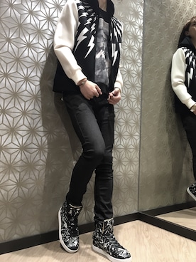 「NEIL BARRETT（ニールバレット）のアイテム（スウェット）」を使った、てっちゃん^^さん（メンズ・183cm）の秋コーディネート