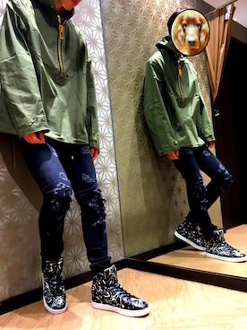 「WVM（ダブルヴイエム）のアイテム（パンツ）」を使った、てっちゃん^^さん（メンズ・183cm）の秋コーディネート